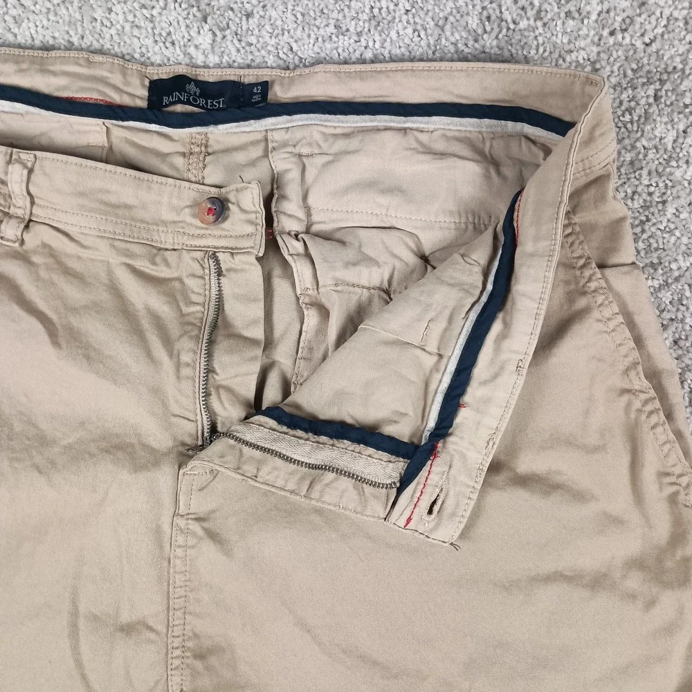 Rainforest Men's Size 42 Comfort Stretch Khaki Shorts